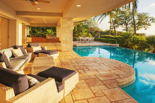 Buying foreclosed Hawaii homes that are currently occupied: rules and procedures