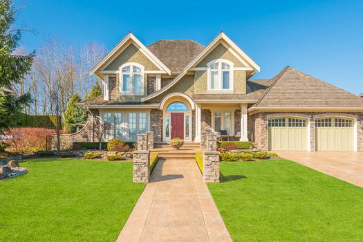 Buying foreclosed Texas homes from state government: opportunities and pitfalls