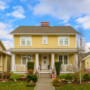 Buy a home in pre foreclosure from a bank RealtyNowCom